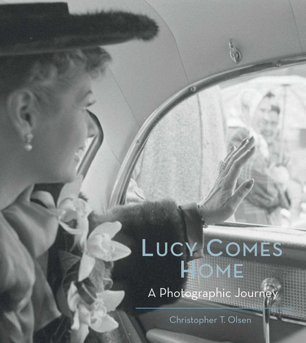 Lucy Comes Home book cover by Christopher Olsen