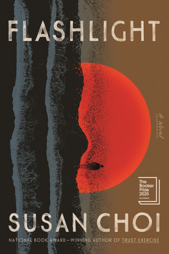 Flashlight: A Novel book cover by Susan Choi