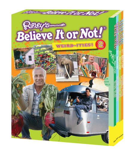 Ripley's Weirdities Slipcase 2 (Weirdities) book cover by Ripley's Believe It Or Not!