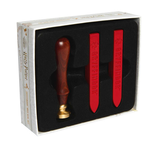 Harry Potter: Gryffindor Wax Seal Set (Harry Potter) book cover by Insight Editions