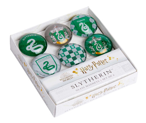Harry Potter: Slytherin Glass Magnet Set (Set of 6) (Harry Potter) book cover by Insight Editions