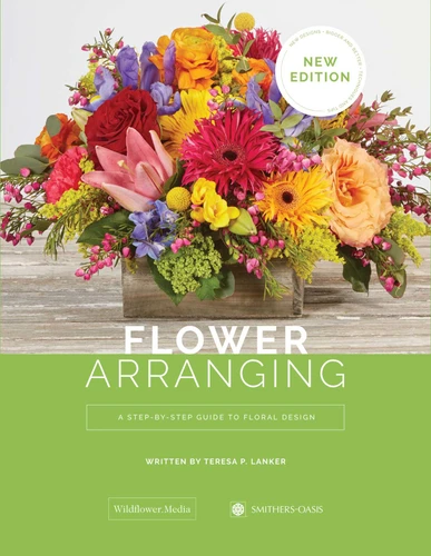 Flower Arranging: A Step-by-Step Guide to Floral Design book cover by Teresa P. Lanker