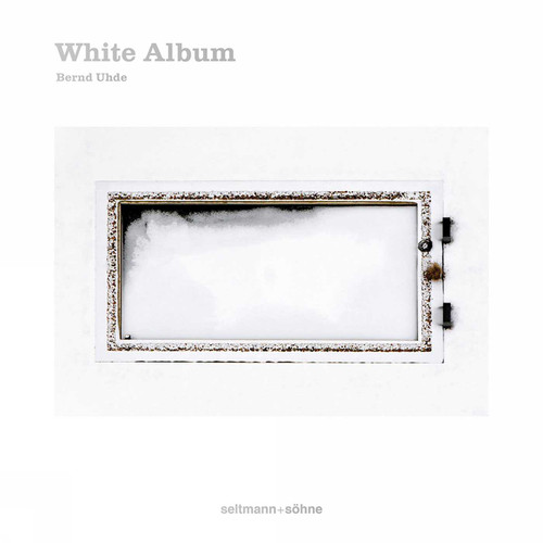 White Album: The colours of snow book cover by Bernd Uhde