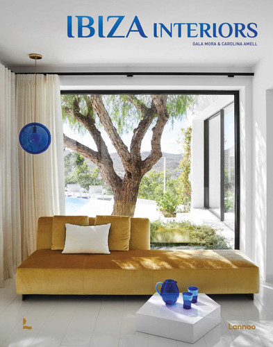 Ibiza Interiors (Interiors) book cover by Carolina Amell, Gala Mora
