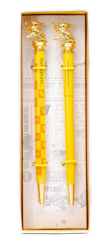 Harry Potter: Hufflepuff Pen and Pencil Set (Set of 2) book cover by Insight Editions