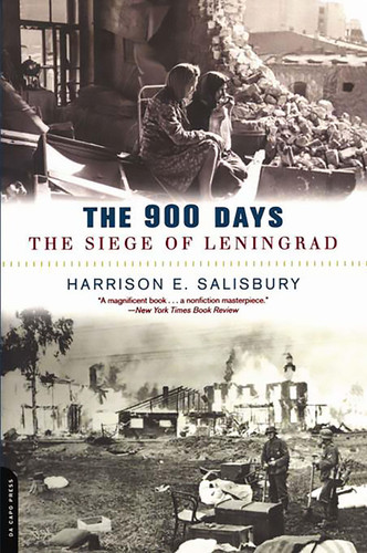The 900 Days: The Siege Of Leningrad book cover by Harrison Salisbury