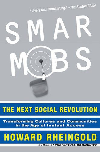 Smart Mobs: The Next Social Revolution book cover by Howard Rheingold