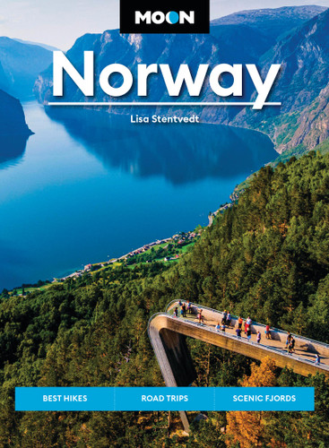 Moon Norway: Best Hikes, Road Trips and Scenic Fjords (Moon Europe Travel Guide) book cover by Moon Travel Guides, Lisa Stentvedt