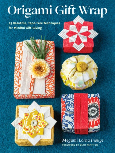 Origami Gift Wrap: 25 Beautiful, Tape-Free Techniques for Mindful Gift-Giving book cover by Megumi Lorna Inouye