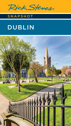 Rick Steves Snapshot Dublin (Rick Steves) book cover by Rick Steves, Pat O'Connor