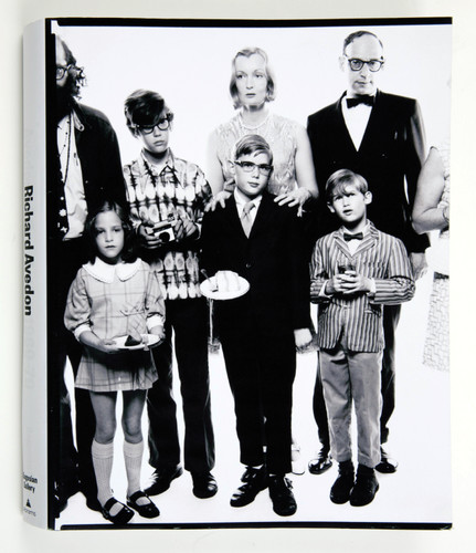 Avedon: Murals and Portraits book cover by Paul Roth, Luc Menand, William Shawcross, Mary Panzer, Bob Rubin