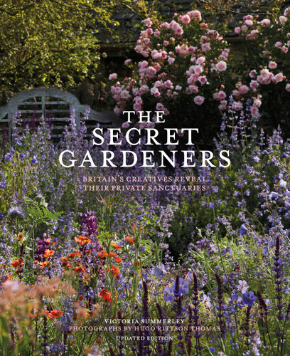 The Secret Gardeners (updated edition): Britain’s Creatives Reveal Their Private Sanctuaries book cover by Victoria Summerley