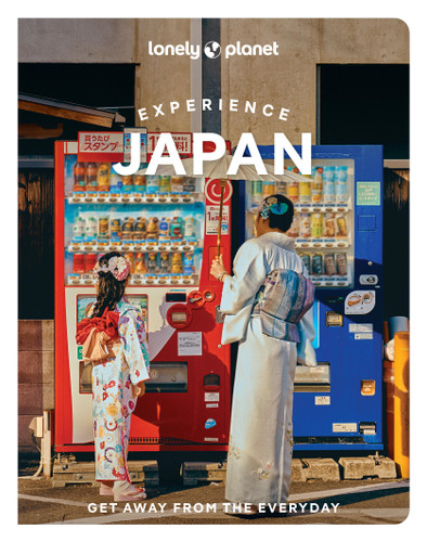 Lonely Planet Experience Japan (Travel Guide) book cover by Tom Fay, Ray Bartlett, Phillip Tang, Jessica Korteman, Selena Takigawa Hoy, Winnie Tan