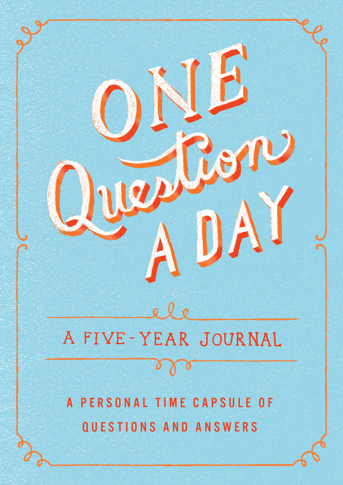 One Question a Day: A Five-Year Journal: A Personal Time Capsule of Questions and Answers (One Question a Day) book cover by Aimee Chase