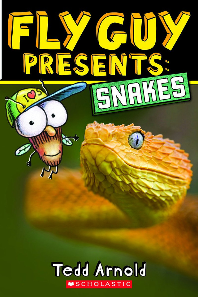 Fly Guy Presents: Snakes (Scholastic Reader, Level 2) Cover