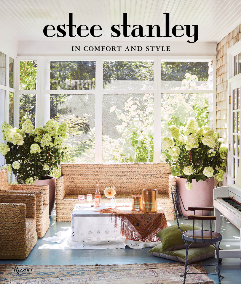 In Comfort and Style book cover by Estee Stanley, Christina Shanahan