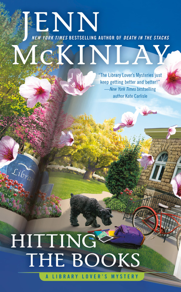 Hitting the Books (A Library Lover's Mystery) book cover by Jenn McKinlay