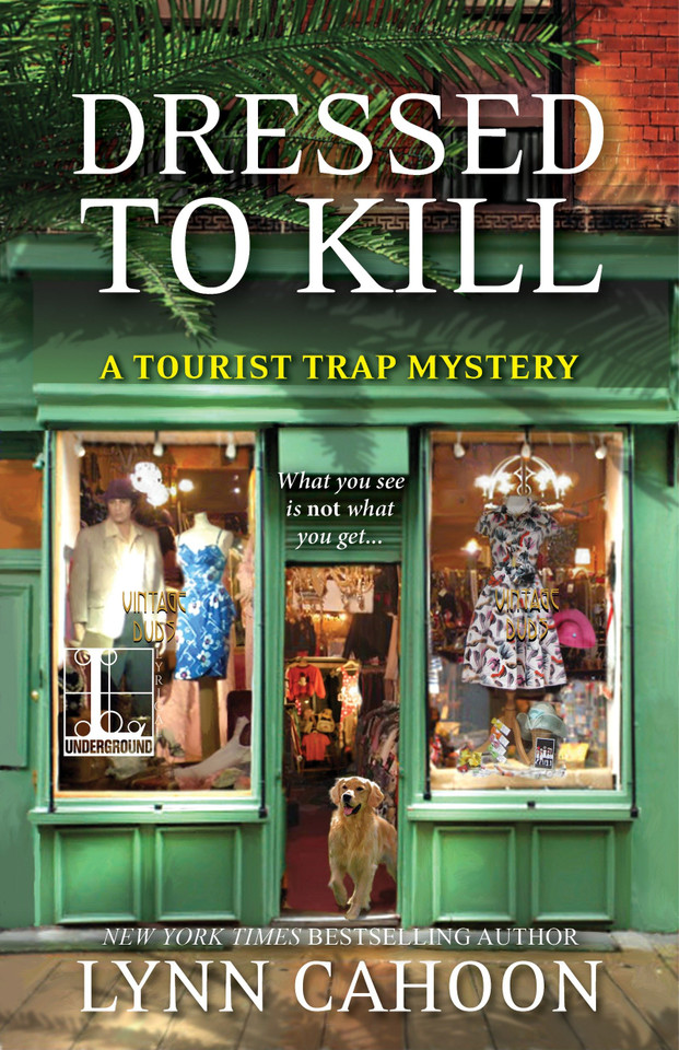 Dressed To Kill (A Tourist Trap Mystery) book cover by Lynn Cahoon