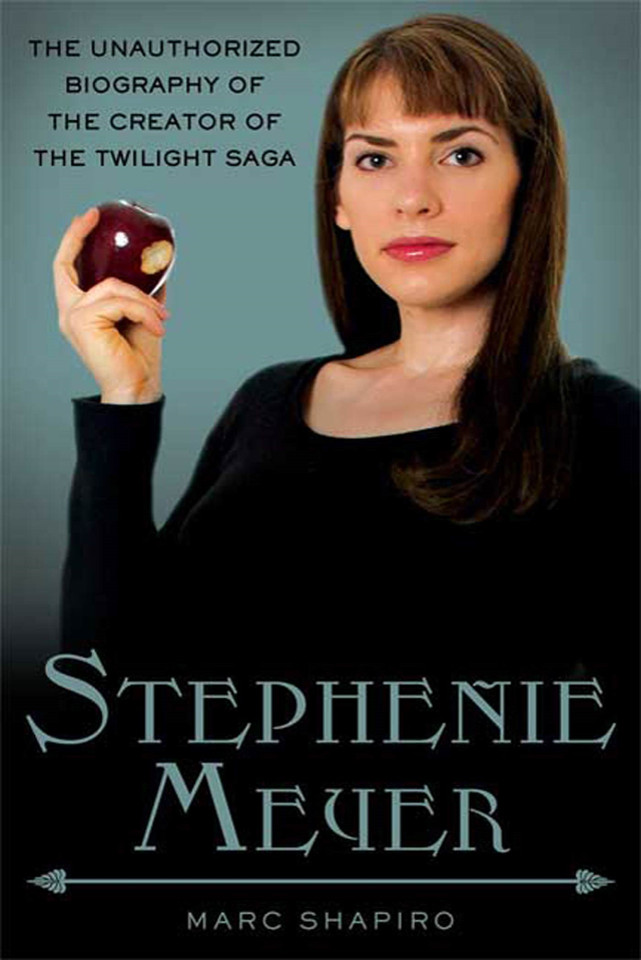 Stephenie Meyer: The Unauthorized Biography of the Creator of the Twilight Saga book cover by Marc Shapiro