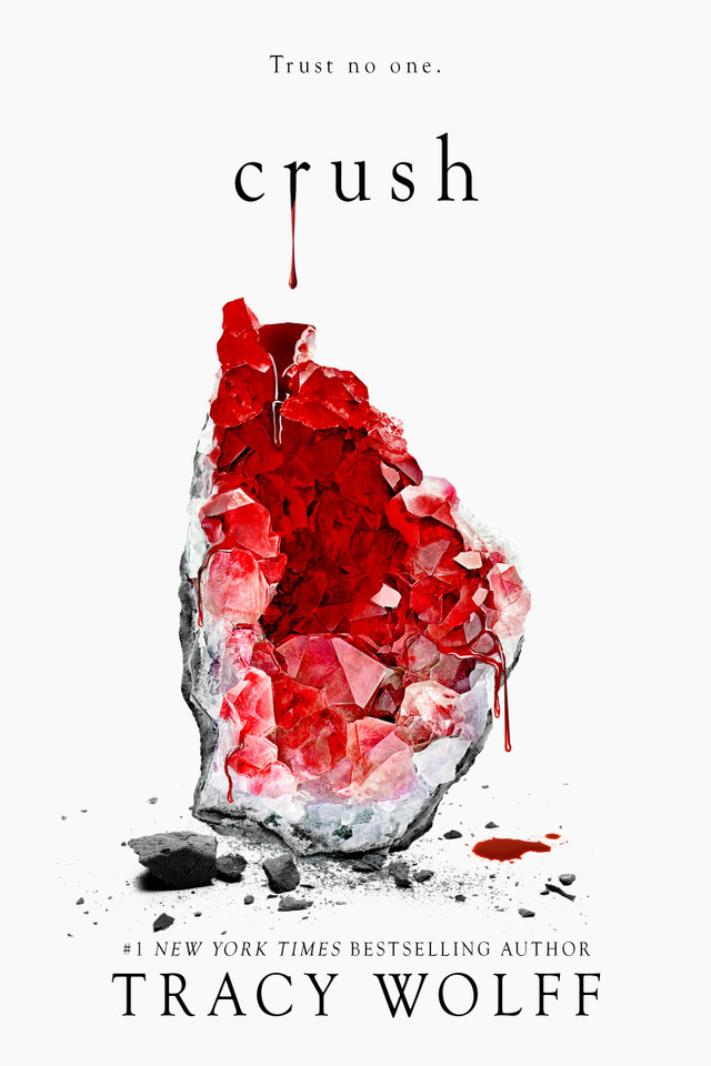 Crush: An Epic Dark Academia Paranormal Romance (Crave #2) book cover by Tracy Wolff