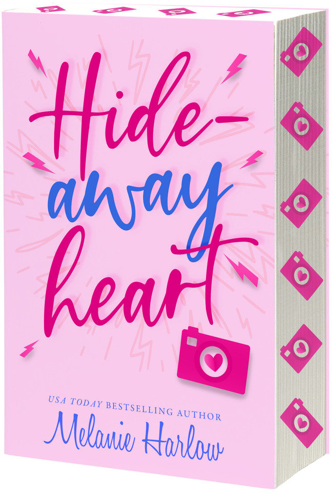 Hideaway Heart (Cherry Tree Harbor #2) book cover by Melanie Harlow