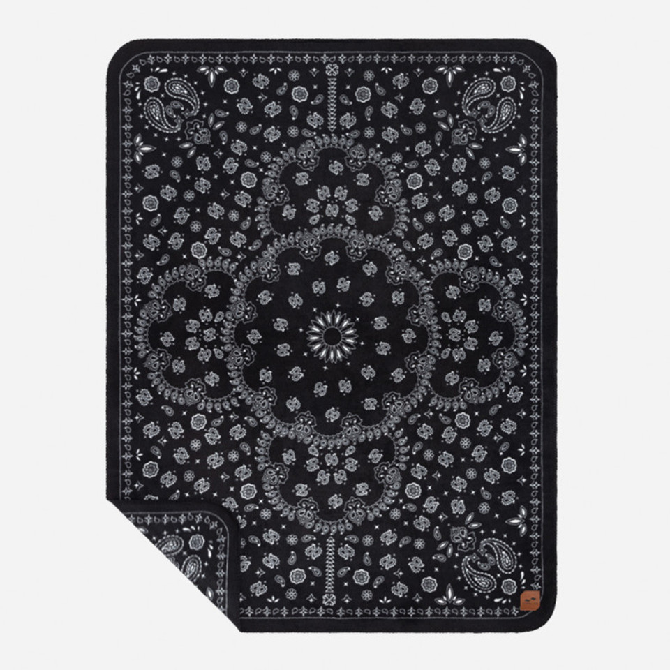 Slowtide Fleece Blanket Slowtide Fleece Blanket