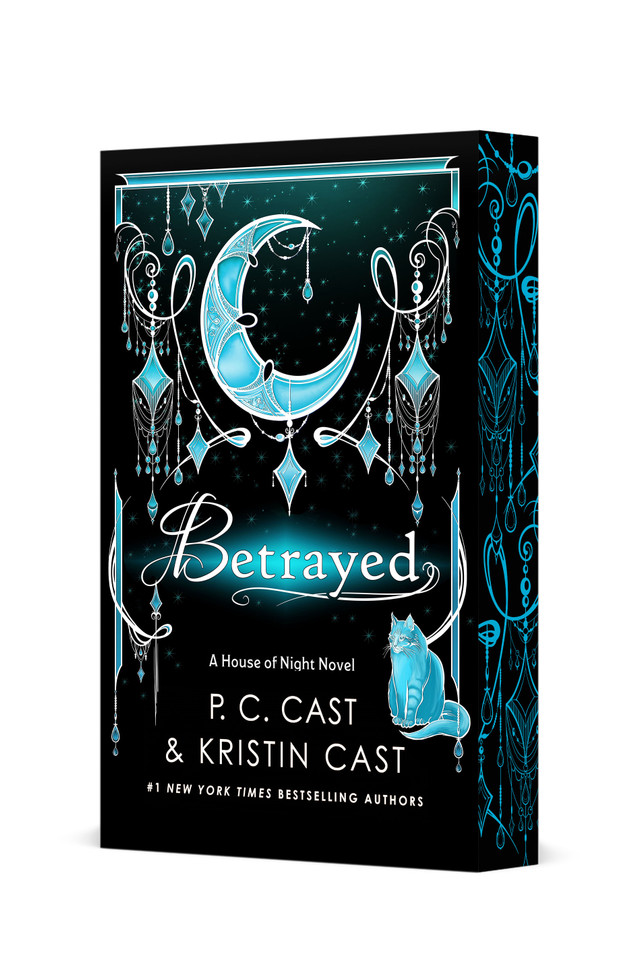 Betrayed: Deluxe Edition (House of Night Novels #2) book cover by P. C. Cast, Kristin Cast