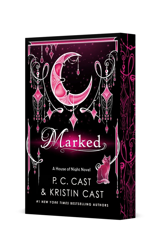Marked: Deluxe Edition (House of Night Novels #1) book cover by P. C. Cast, Kristin Cast