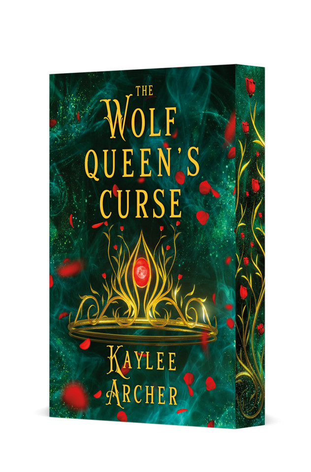 The Wolf Queen's Curse book cover by Kaylee Archer