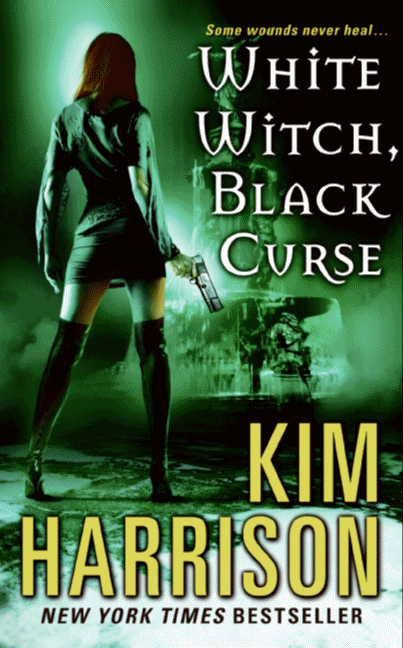White Witch, Black Curse (Hollows #7) book cover by Kim Harrison