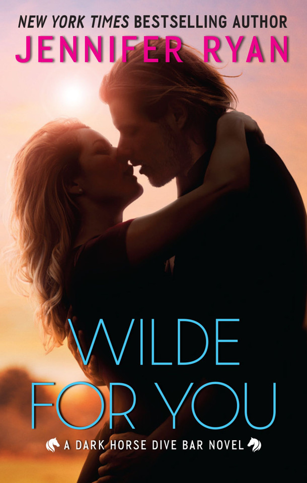 Wilde for You: A Dark Horse Dive Bar Novel (Dark Horse Dive Bar #2) book cover by Jennifer Ryan