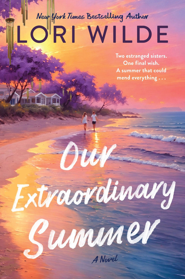 Our Extraordinary Summer: A Novel (Hobby Island #2) book cover by Lori Wilde