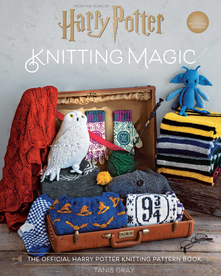 Harry Potter: Knitting Magic: The Official Harry Potter Knitting Pattern Book book cover by Tanis Gray