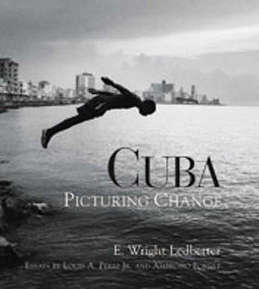 Cuba: Picturing Change book cover by 