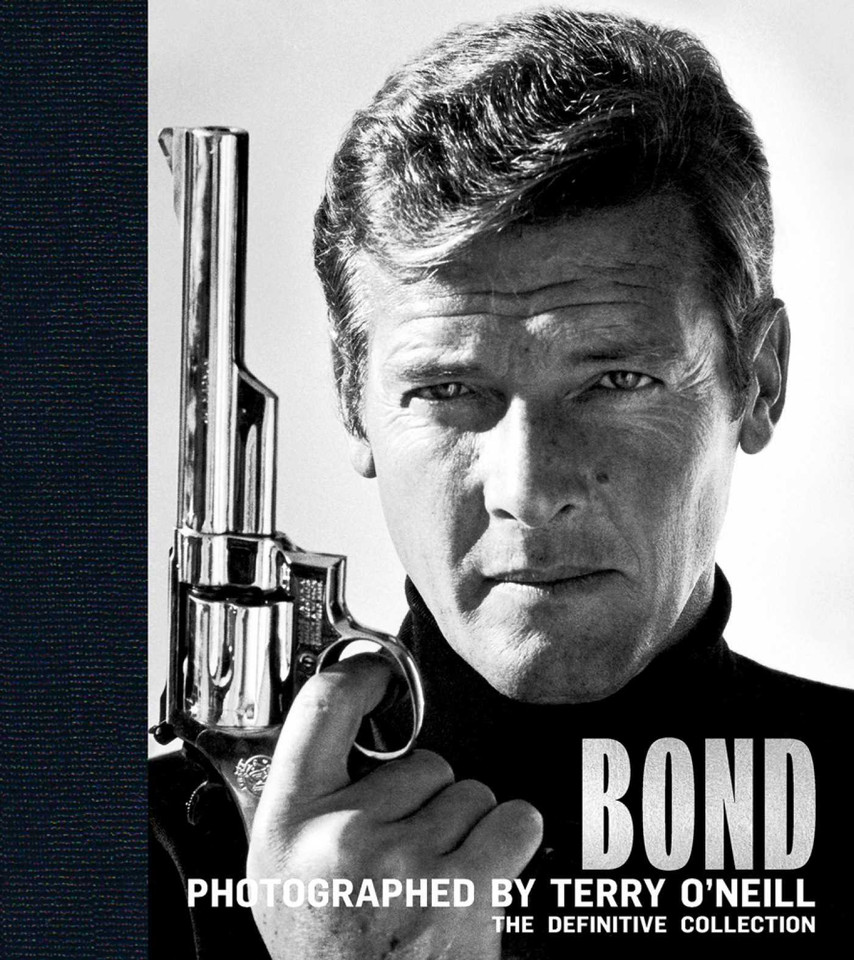 Bond: Photographed by Terry O'Neill: The Definitive Collection (Legends) book cover by Terry O'Neill