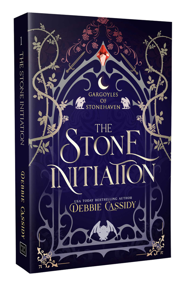 The Stone Initiation (Gargoyles of Stonehaven) book cover by Debbie Cassidy