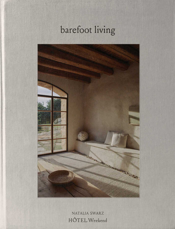 Barefoot Living book cover by Natalia Swarz