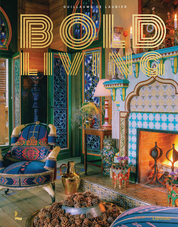 Bold Living (Living Interiors) book cover by Guillaume Laubier