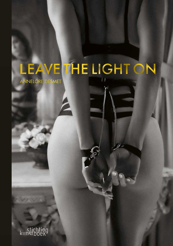 Leave the Light On book cover by Annelore Desmet