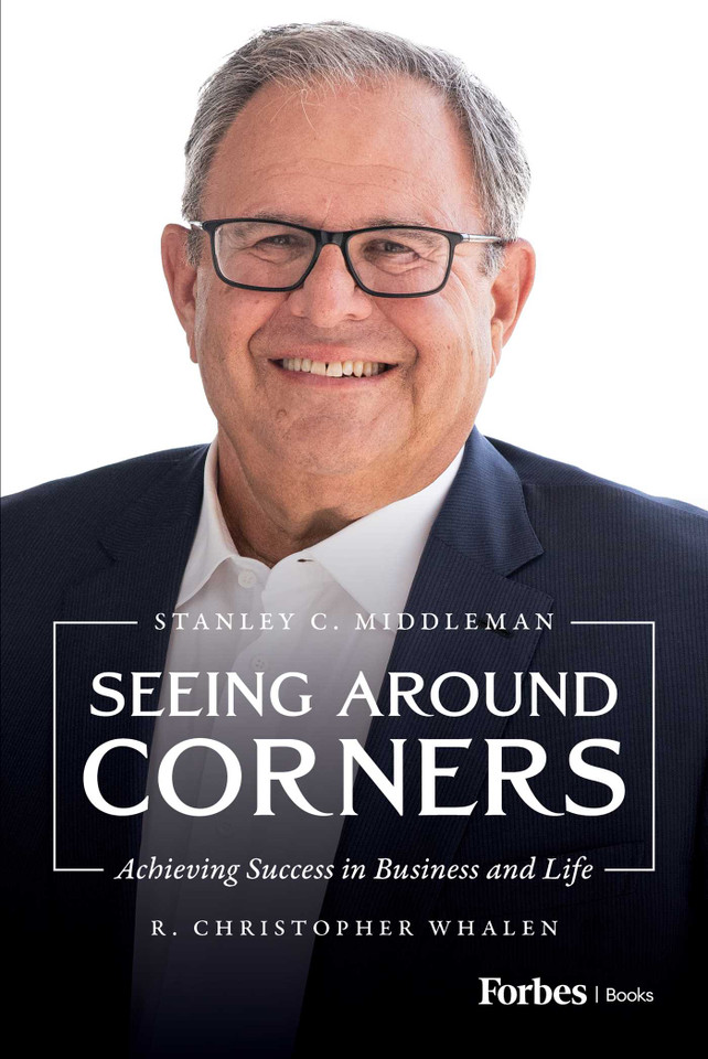 Seeing Around Corners: Achieving Success in Business and Life book cover by R. Christopher Whalen