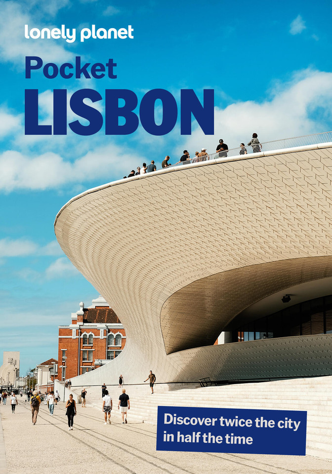 Lonely Planet Pocket Lisbon: Detailed Itineraries | Travel Like a Local | Insider Tips | Covers Bairro Alto, Castelo, Belém, Parque das Nações and more (Pocket Guide) book cover by Lonely Planet