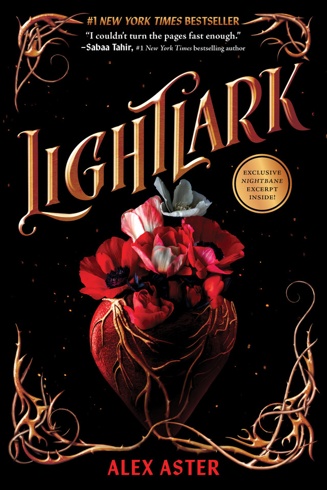 Lightlark (The Lightlark Saga Book 1) (The Lightlark Saga) book cover by Alex Aster