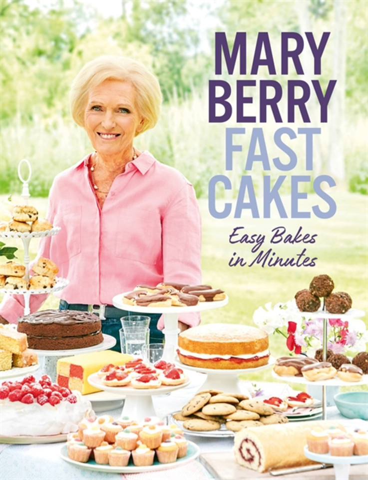 Fast Cakes: Easy bakes in minutes book cover by Mary Berry