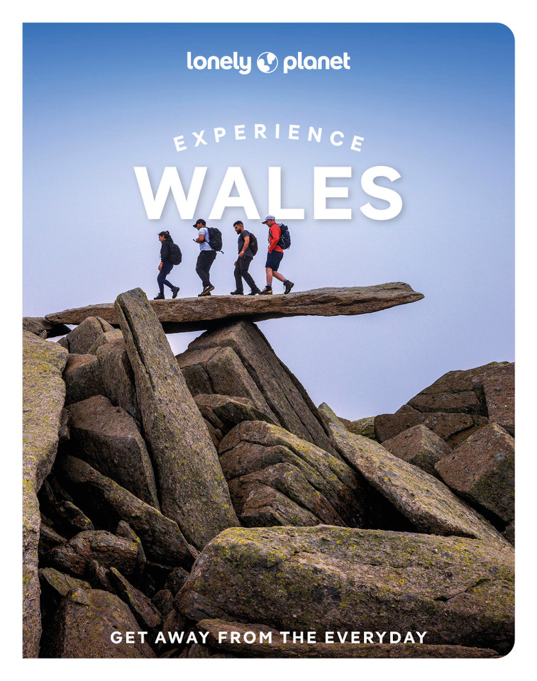 Lonely Planet Experience Wales (Travel Guide) book cover by Kerry Walker, Amy Pay, Portia Jones, Luke Waterson