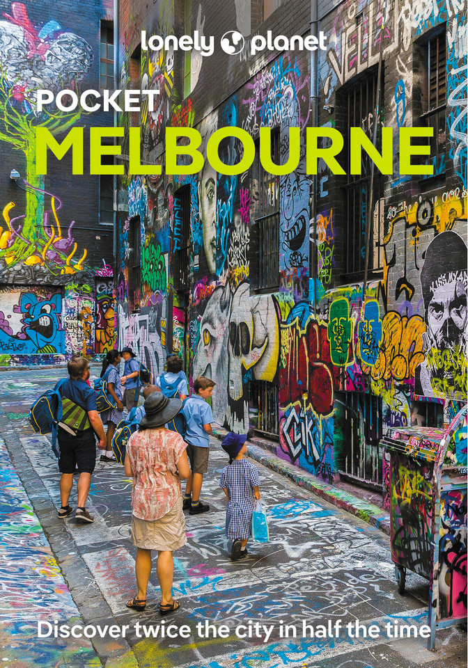 Lonely Planet Pocket Melbourne: Discover Twice the City in Half the Time | Top Sights | Maps & Walking Tours | Covers City Centre, Southbank, Fitzroy, Collingwood, Brunswick, Parkville and more (Pocket Guide) book cover by Virginia Maxwell, Justin Meneguzzi