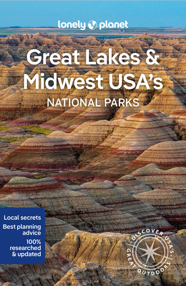 Lonely Planet Great Lakes & Midwest USA's National Parks (National Parks Guide) book cover by Brendan Sainsbury, Regis St Louis, Anita Isalska