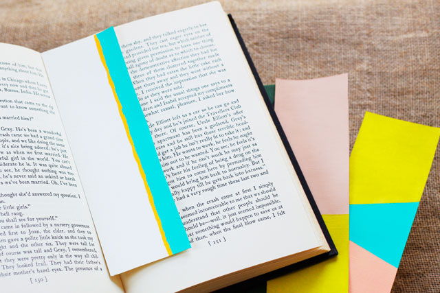 color block bookmarks DIY