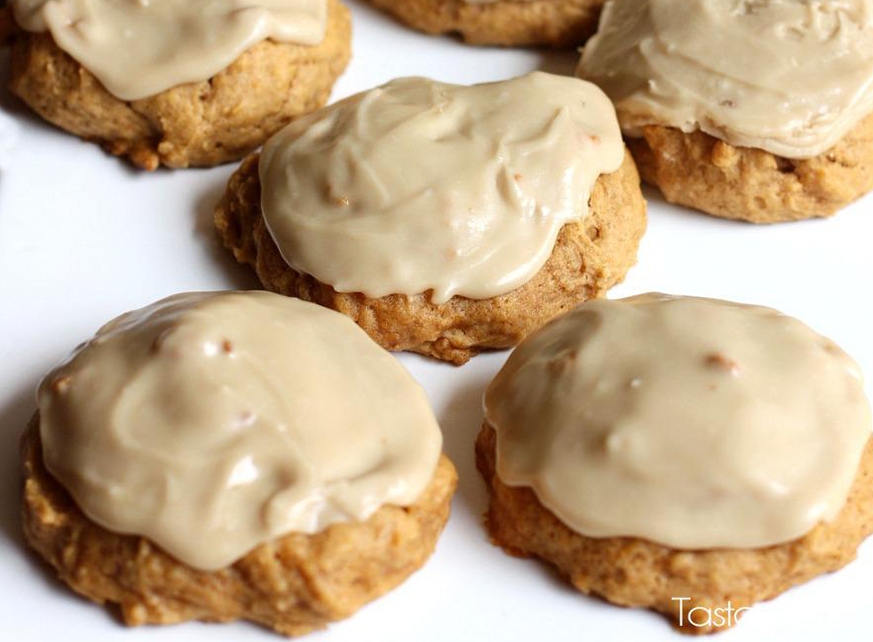 pumpkin caramel frosted cookies recipe