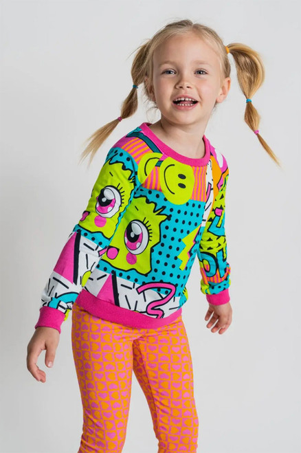 Versatile Style with the Shirego Multicolored Sweatshirt - Perfect for Casual or Dressier Occasions Versatile Style with the Shirego Multicolored Sweatshirt - Perfect for Casual or Dressier Occasions