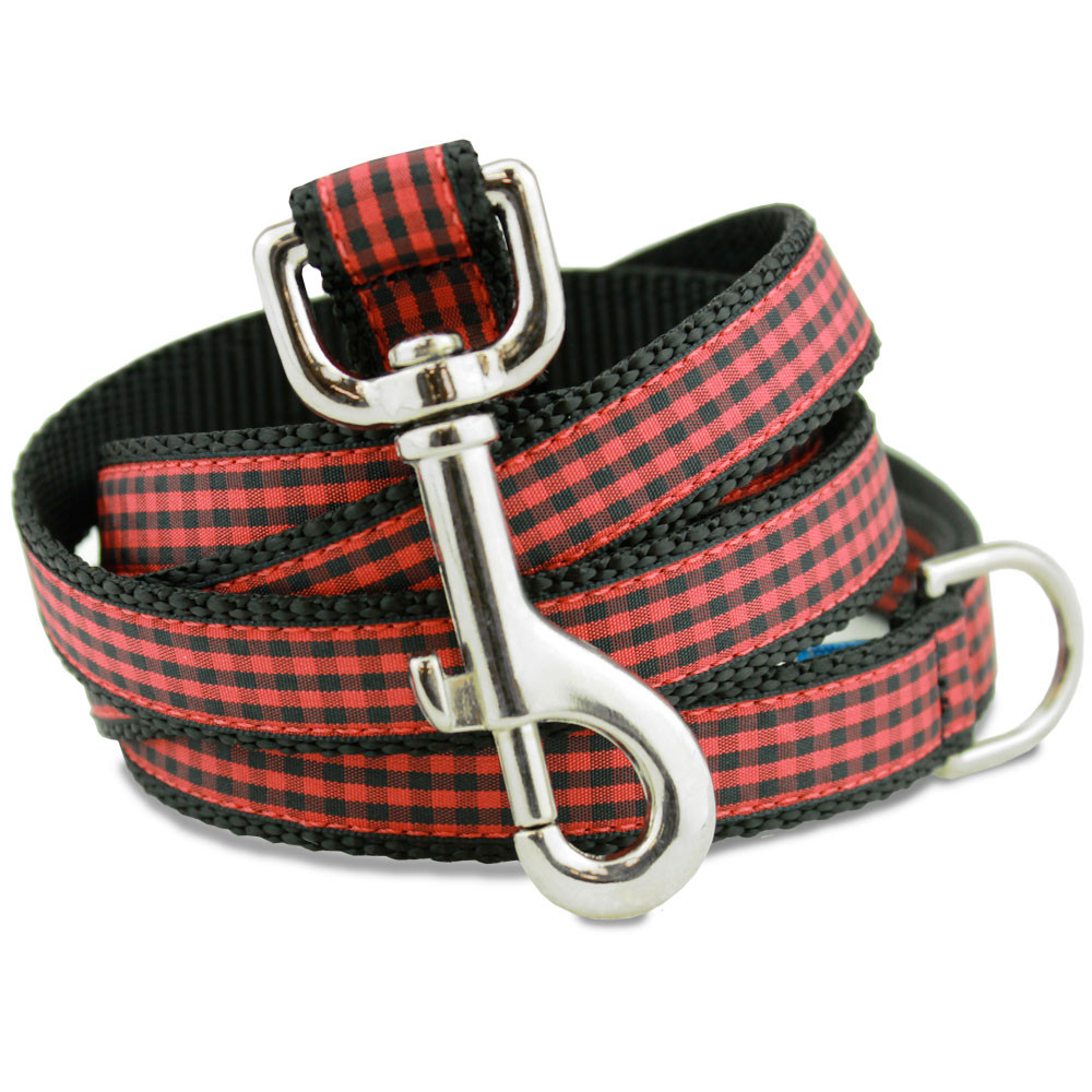 buffalo plaid dog collar and leash